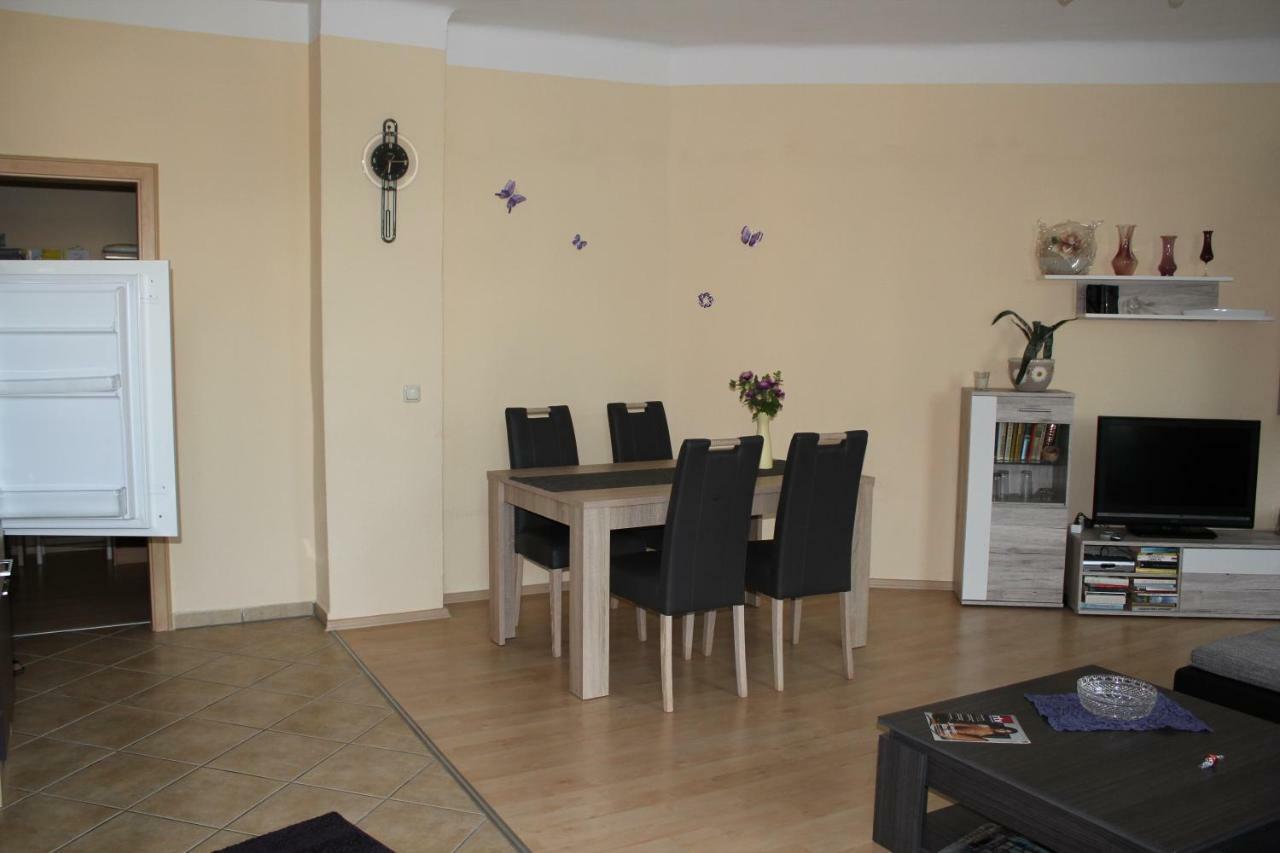 Ferienwohnung am Schunckpark Dresden Exterior foto